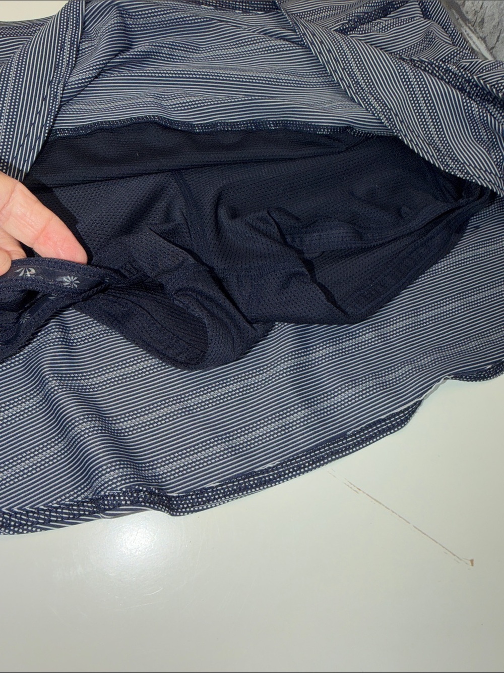 Athleta Navy and White Striped Athletic Skorts - Picture 7 of 8
